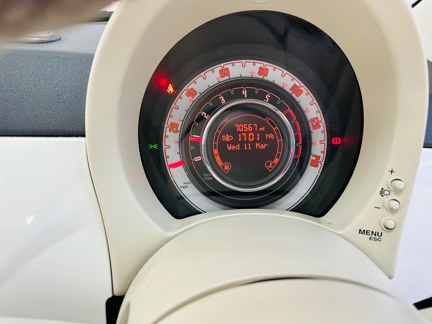 Used Fiat 500 2011 for sale - 77839653: Photo 4