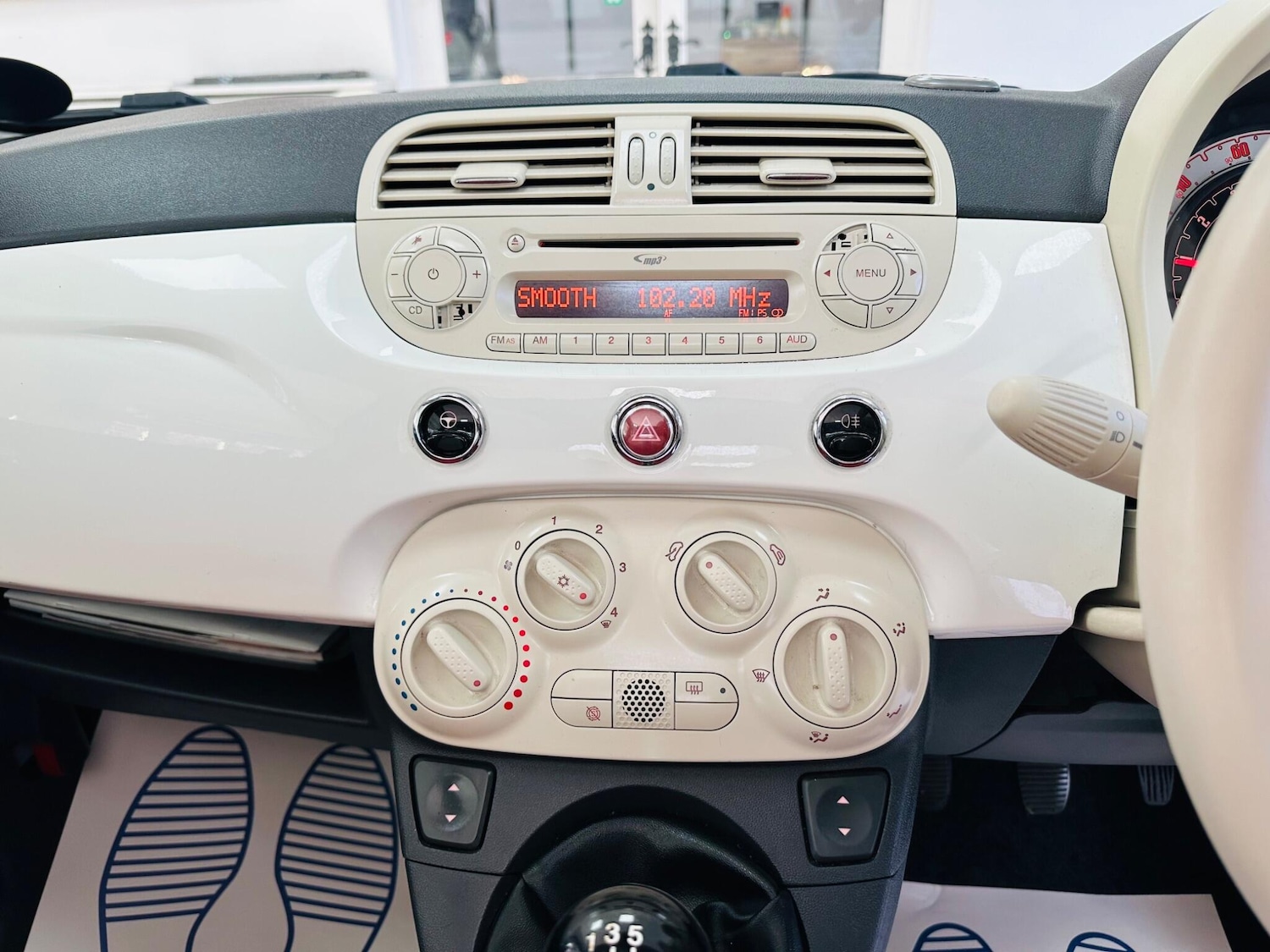 Used Fiat 500 2011 for sale - 77839653: Photo 6