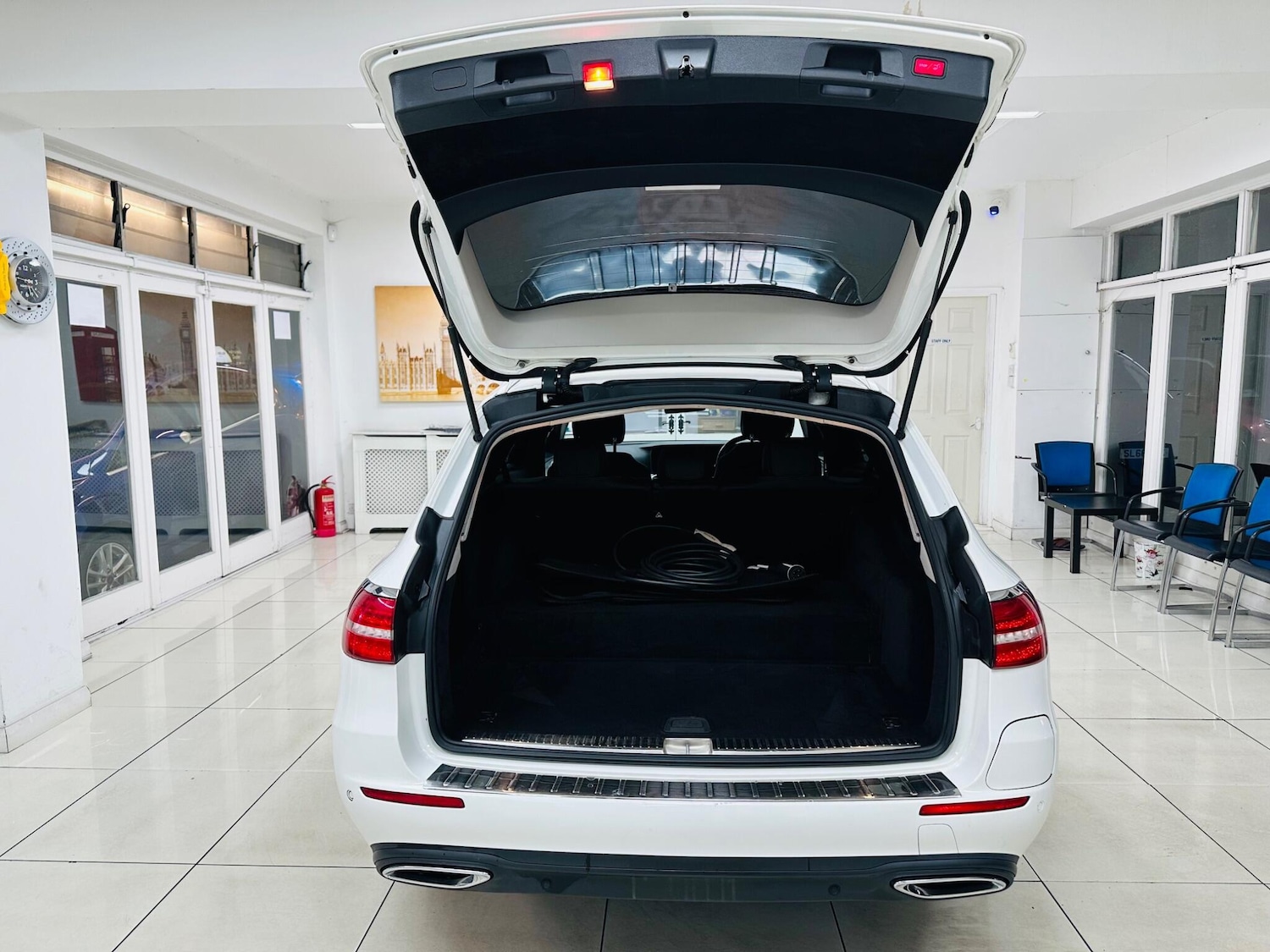 Used Mercedes-Benz E Class 2019 for sale - 76850222: Photo 8