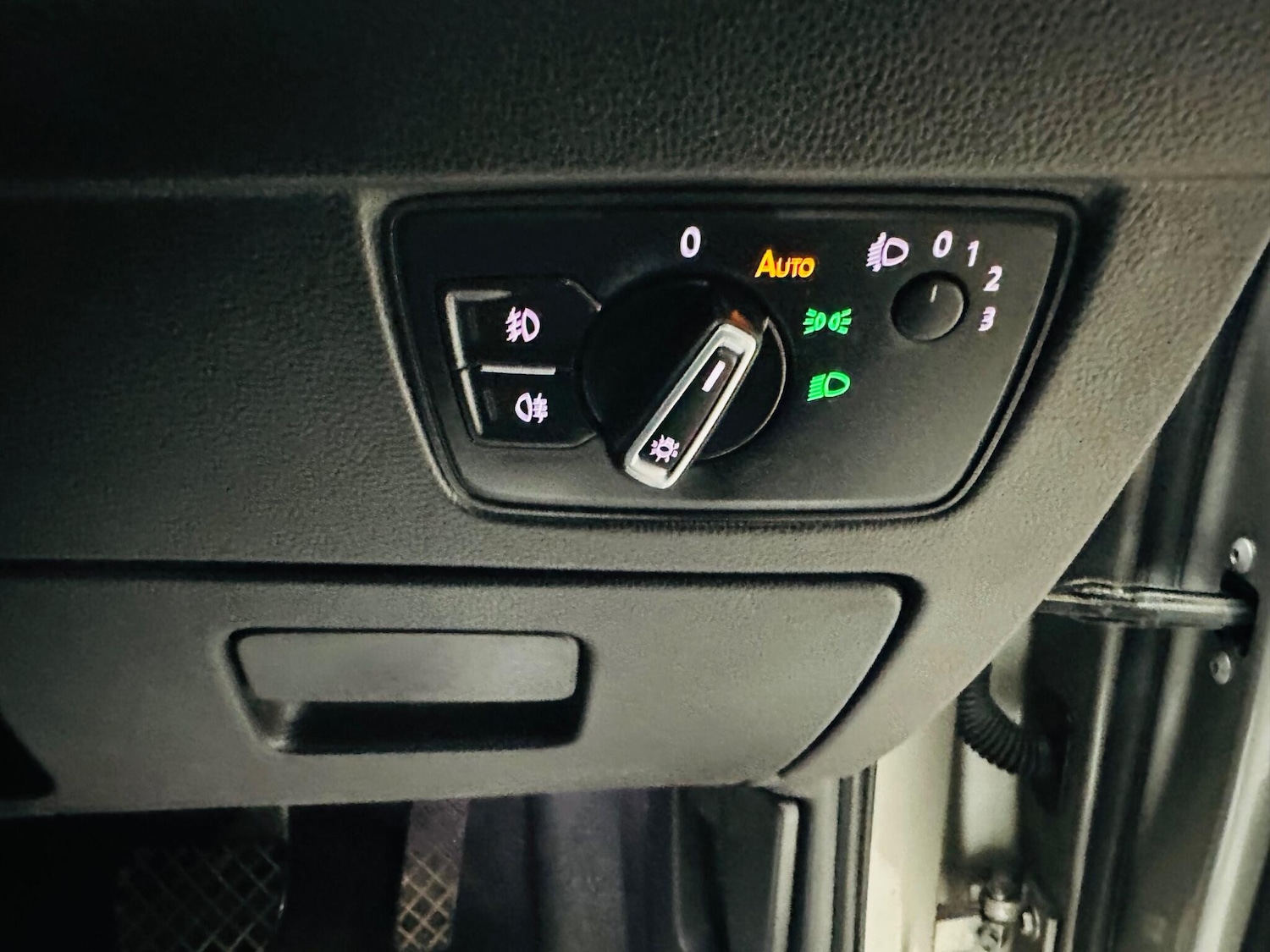 Used Volkswagen Passat 2016 for sale - 76666827: Photo 23