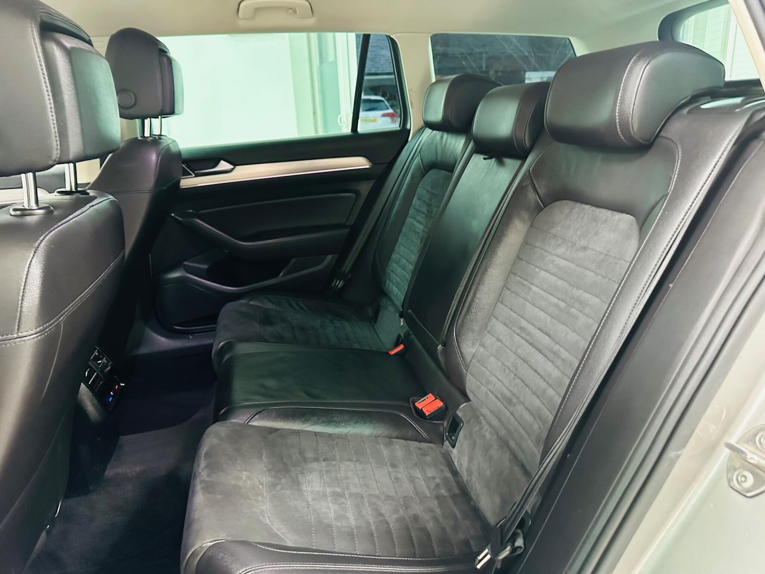 Used Volkswagen Passat 2016 for sale - 76666827: Photo 35