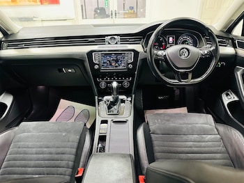 Used Volkswagen Passat 2016 for sale - 76666827: Photo