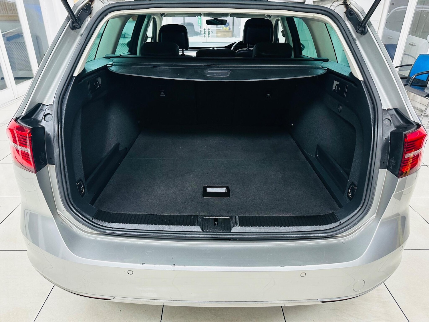 Used Volkswagen Passat 2016 for sale - 76666827: Photo 41