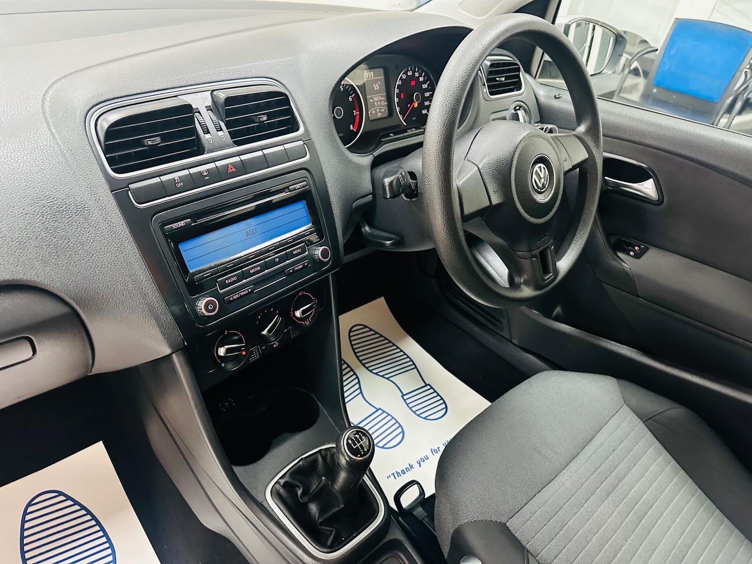 Used Volkswagen Polo 2010 for sale - 76989443: Photo 27