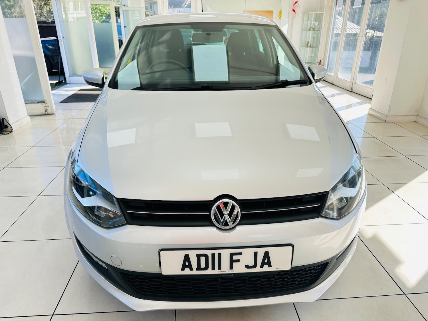 Used Volkswagen Polo for sale - 77957929: Photo 2