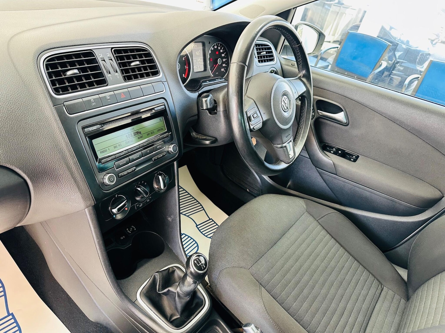 Used Volkswagen Polo for sale - 77957929: Photo 27