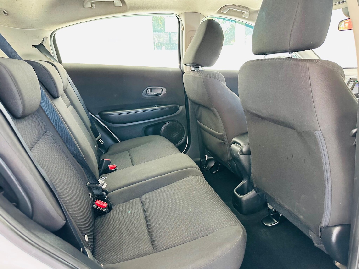 Used Honda HR-V 2016 for sale - 76137029: Photo 30