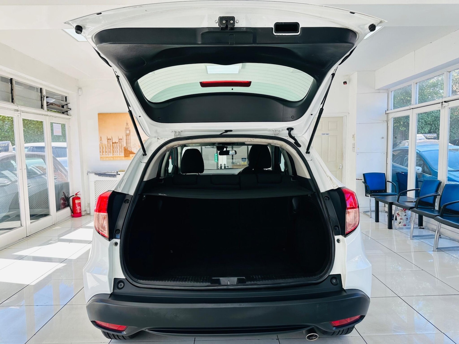 Used Honda HR-V 2016 for sale - 76137029: Photo 7