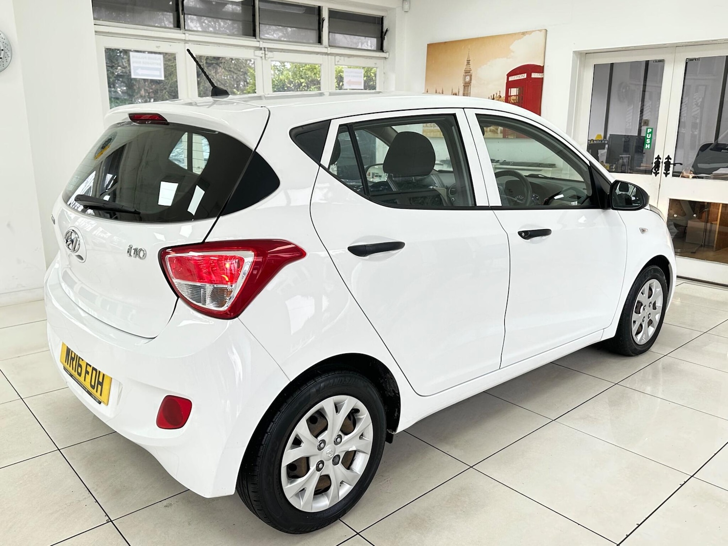 Used Hyundai i10 2016 for sale - 77683714: Photo 6
