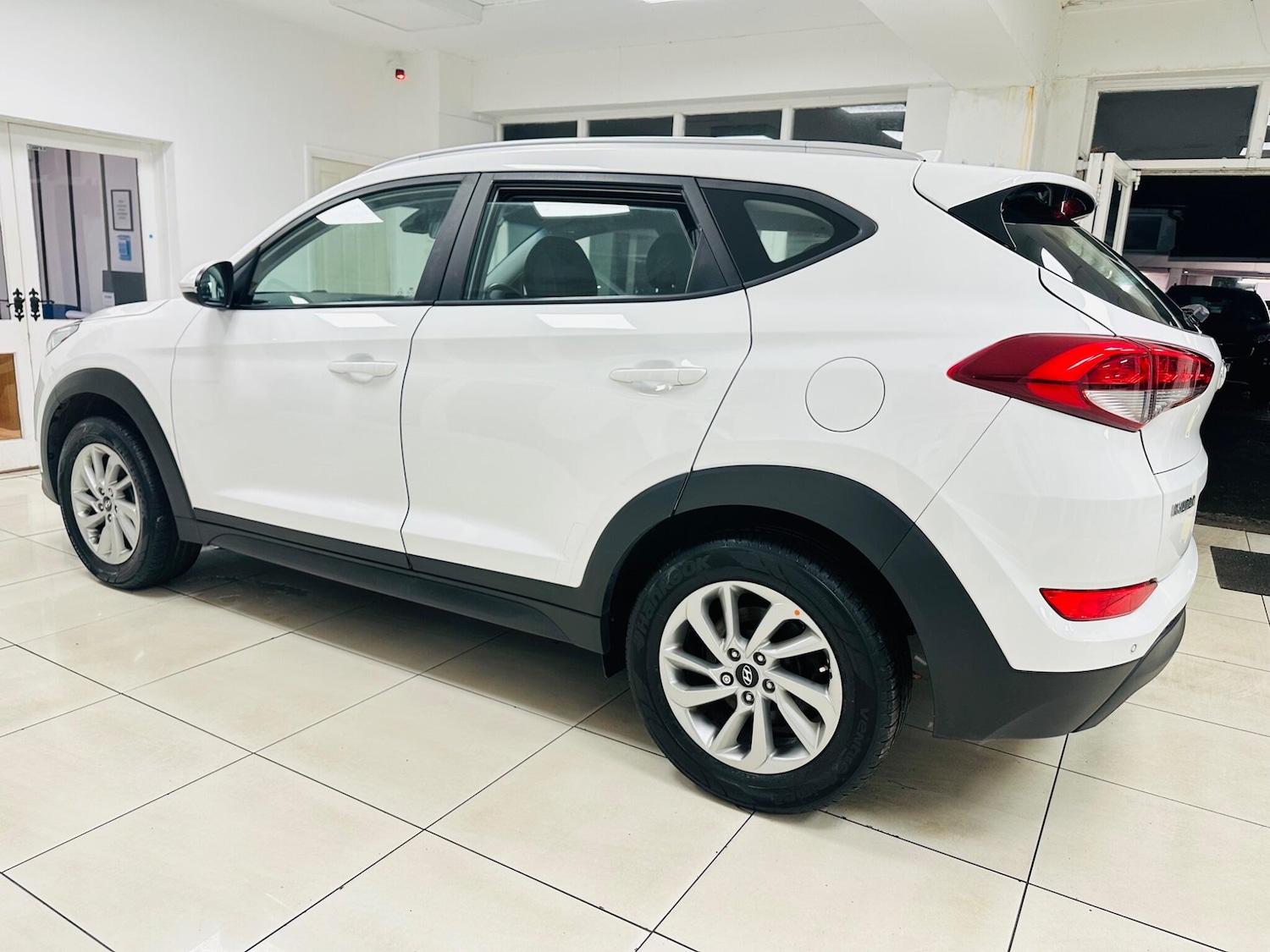Used Hyundai TUCSON 2017 for sale - 76701006: Photo 17