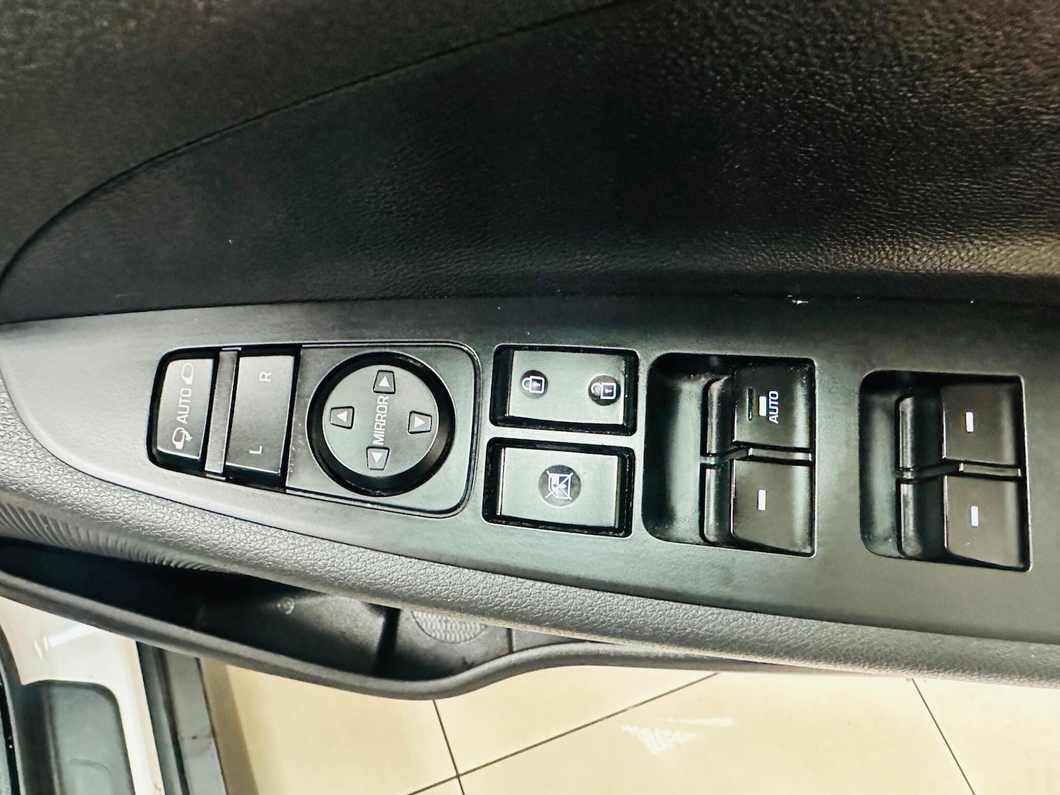 Used Hyundai TUCSON 2017 for sale - 76701006: Photo 20