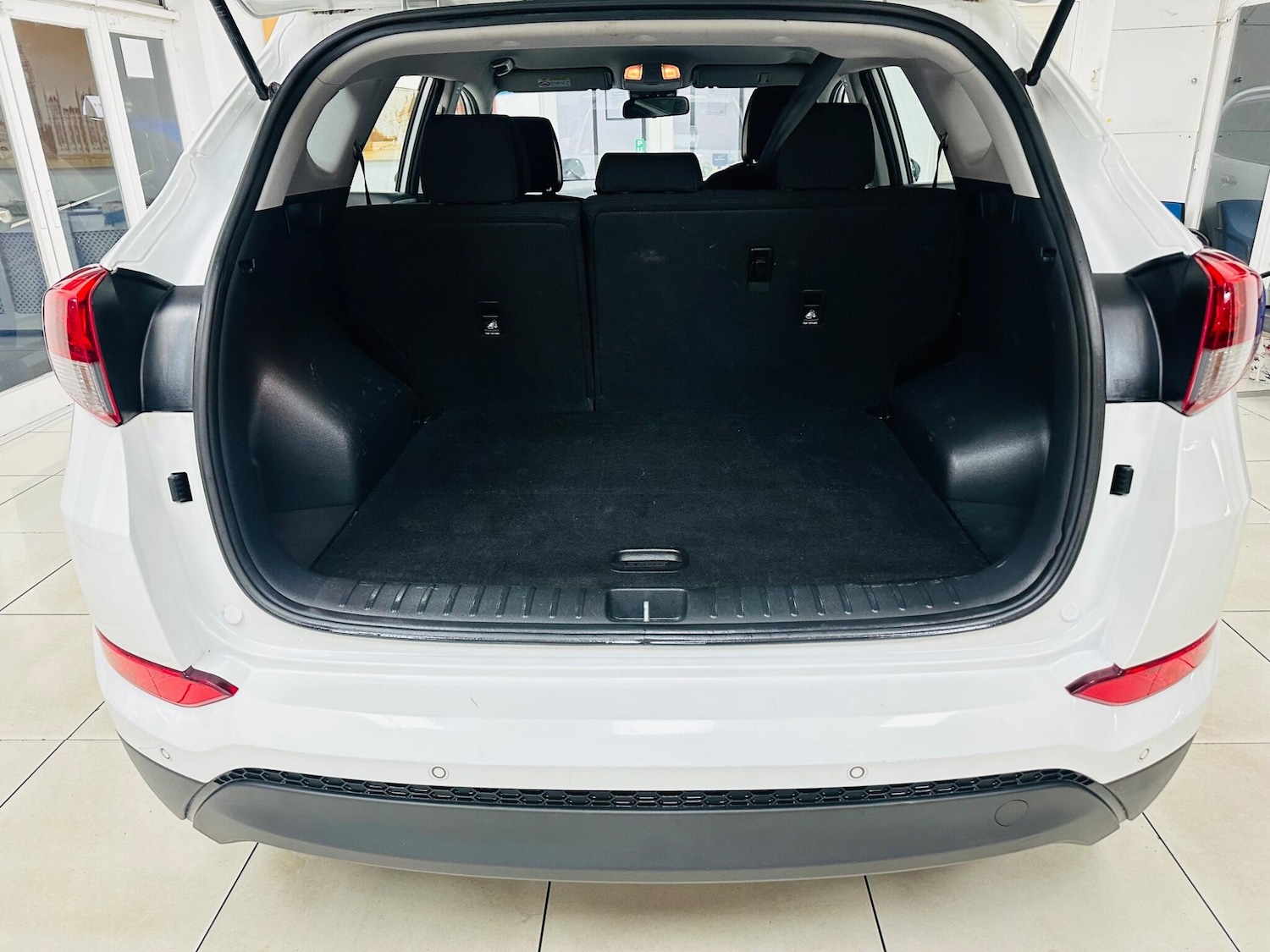 Used Hyundai TUCSON 2017 for sale - 76701006: Photo 41