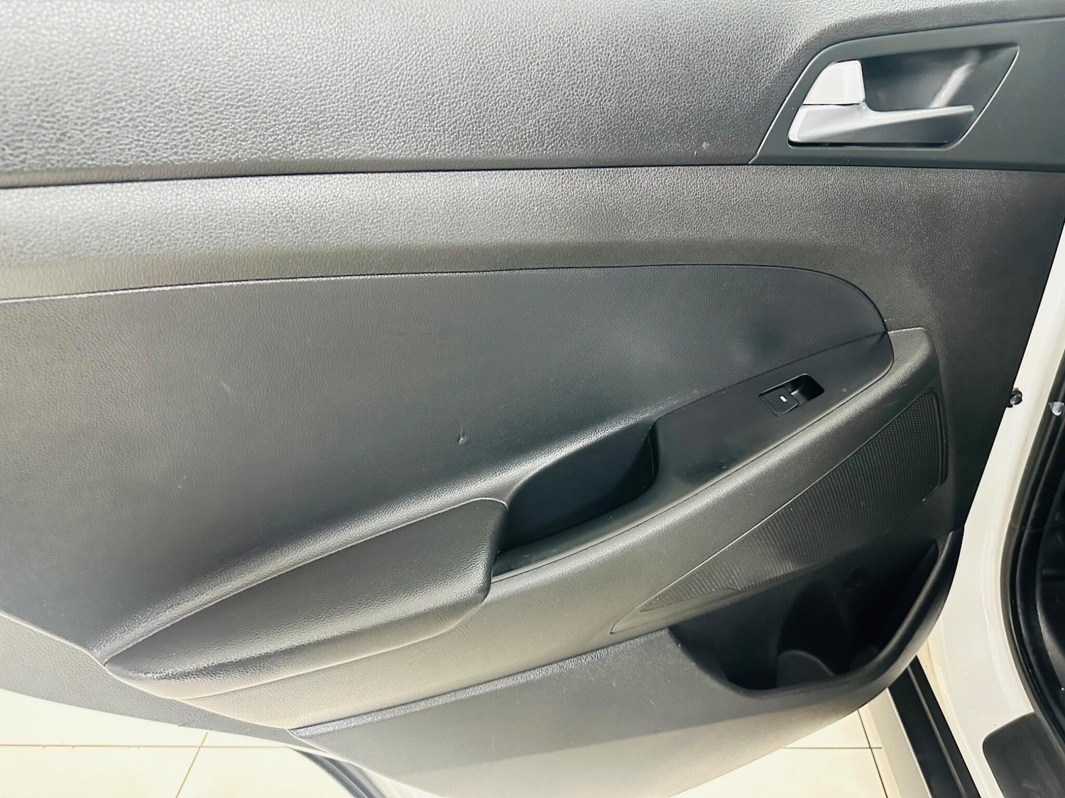 Used Hyundai TUCSON 2017 for sale - 76701006: Photo 44