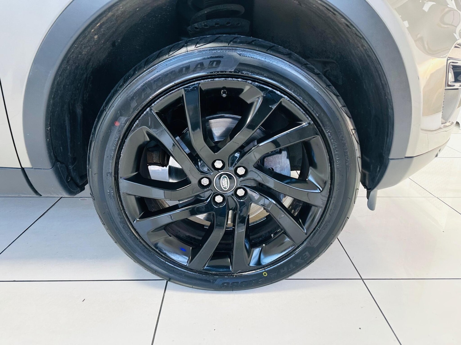 Used Land Rover Discovery Sport 2018 for sale - 77358853: Photo 14