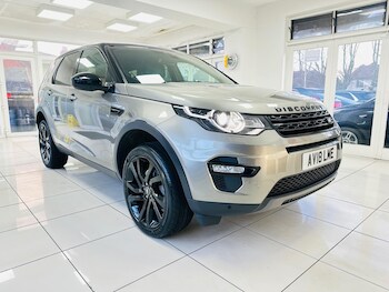 Used Land Rover Discovery Sport 2018 for sale - 77358853: Photo