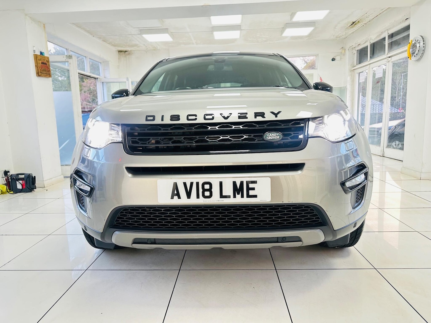 Used Land Rover Discovery Sport 2018 for sale - 77358853: Photo 3