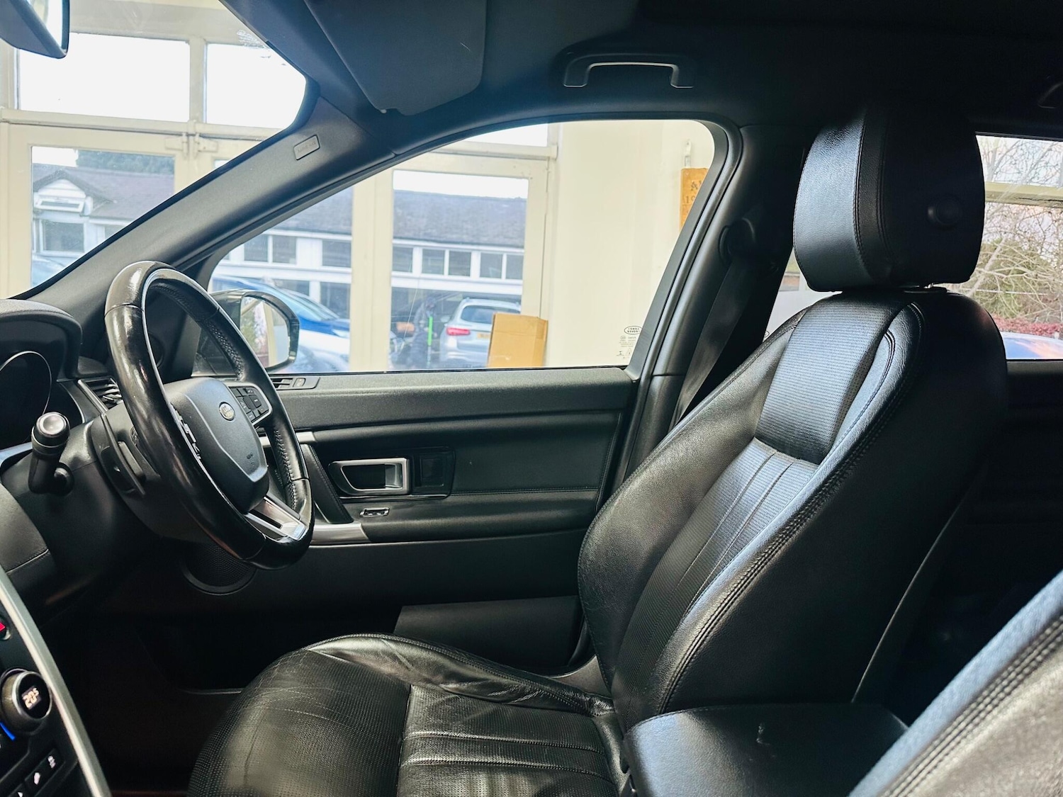 Used Land Rover Discovery Sport 2018 for sale - 77358853: Photo 43