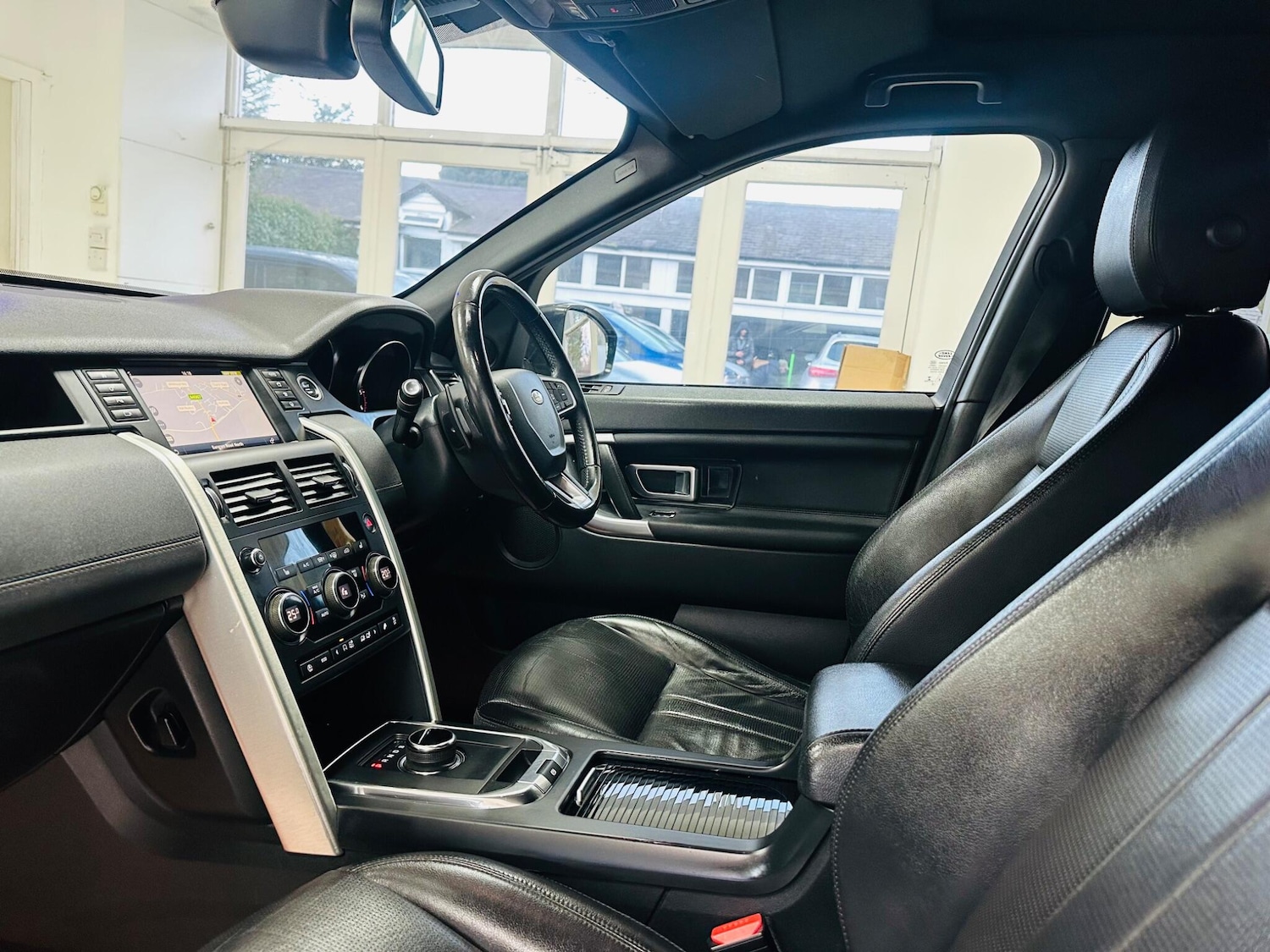 Used Land Rover Discovery Sport 2018 for sale - 77358853: Photo 44