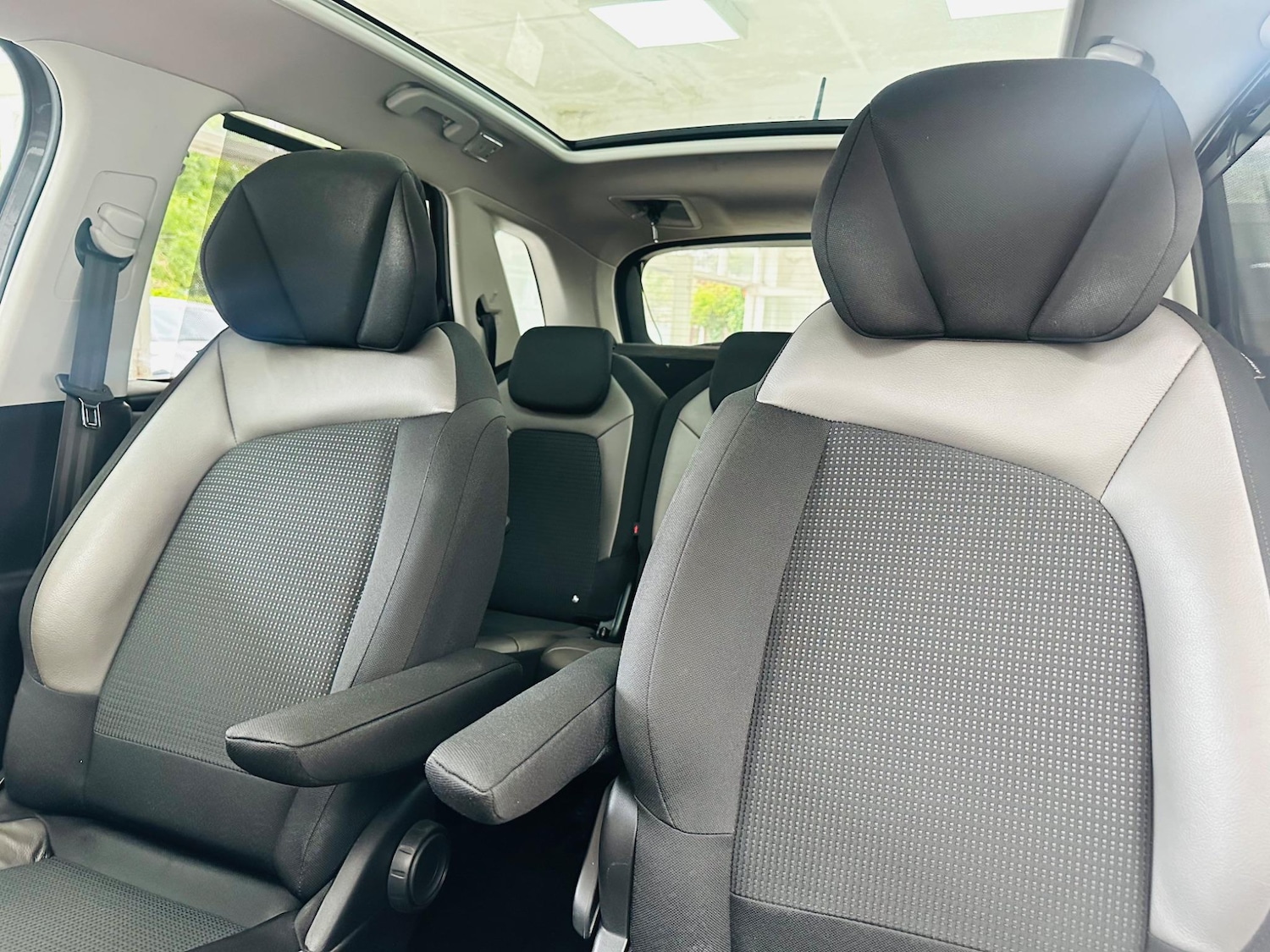 Used Citroen C4 2019 for sale - 76337127: Photo 8