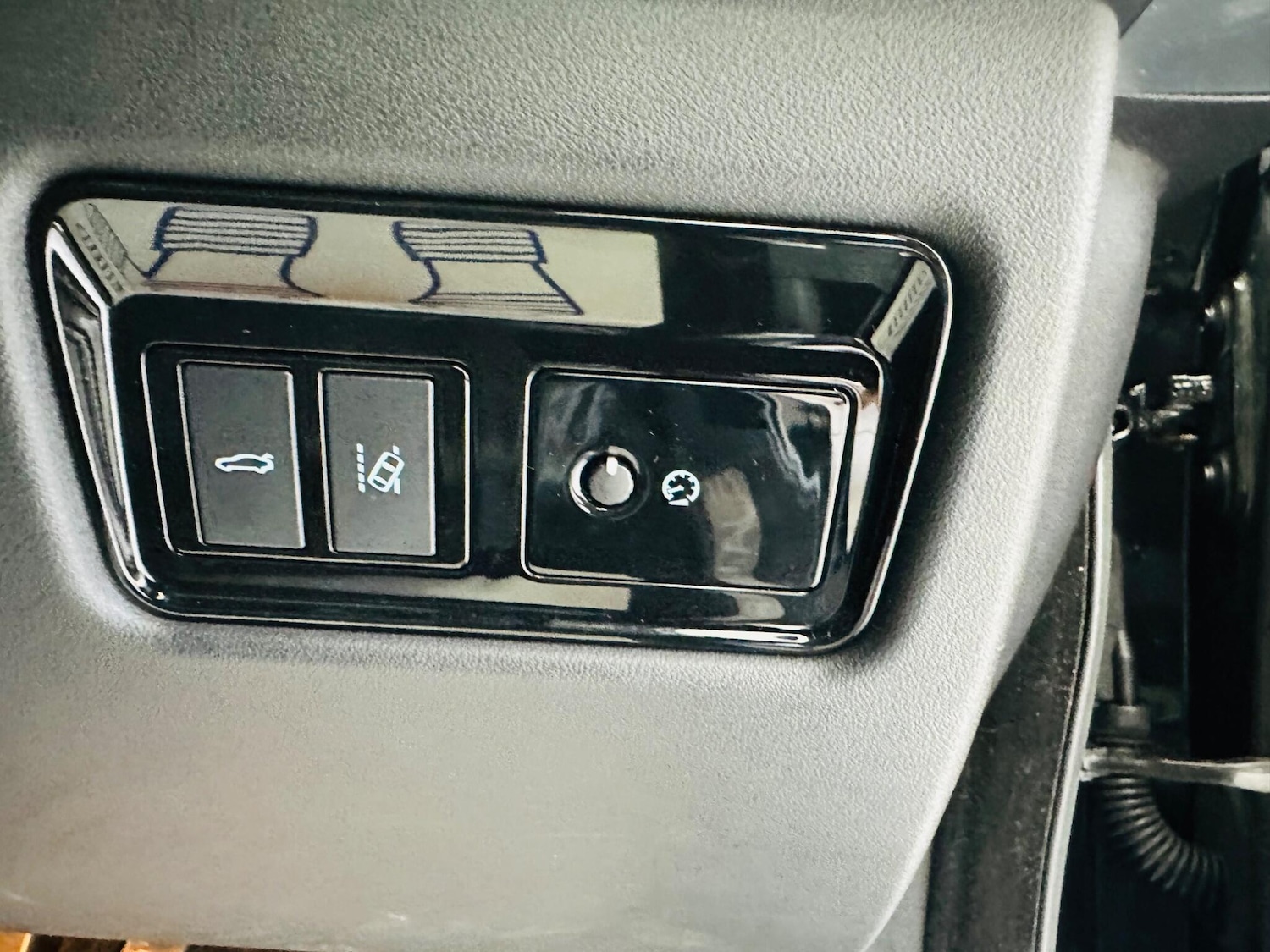 Vehicle 32