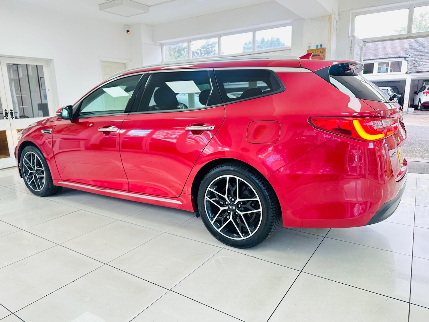 Used Kia Optima 2019 for sale - 76993336: Photo 17