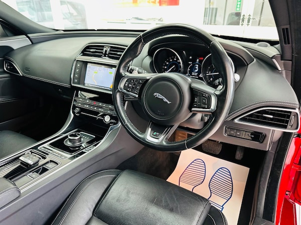 Used Jaguar XE 2018 for sale - 75415226: Photo 19