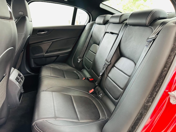 Used Jaguar XE 2018 for sale - 75415226: Photo 28