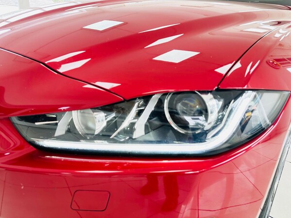Used Jaguar XE 2018 for sale - 75415226: Photo 37