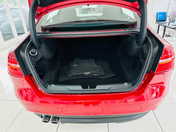 Used Jaguar XE 2018 for sale - 75415226: Photo 45