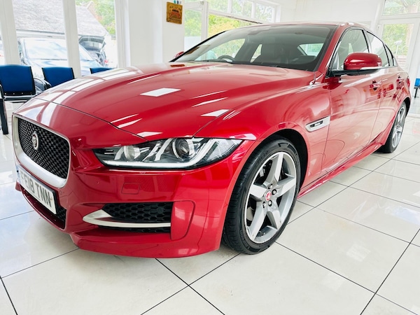 Used Jaguar XE 2018 for sale - 75415226: Photo 5