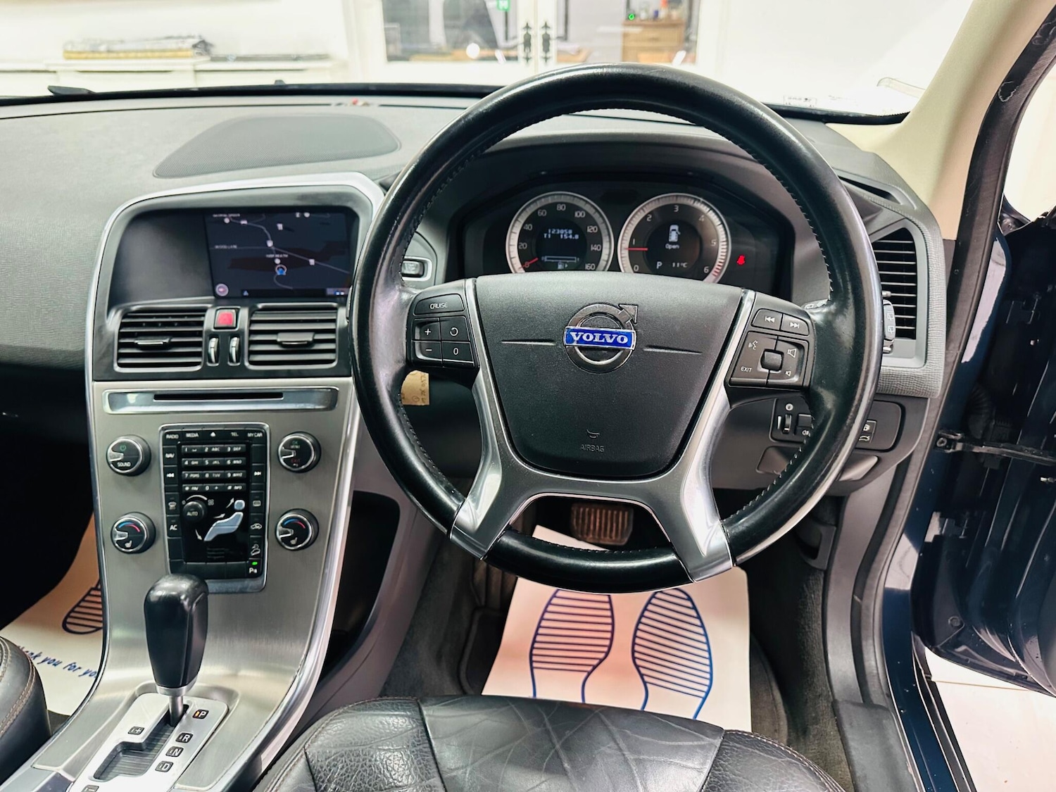 Used Volvo XC60 2012 for sale - 78072426: Photo 14