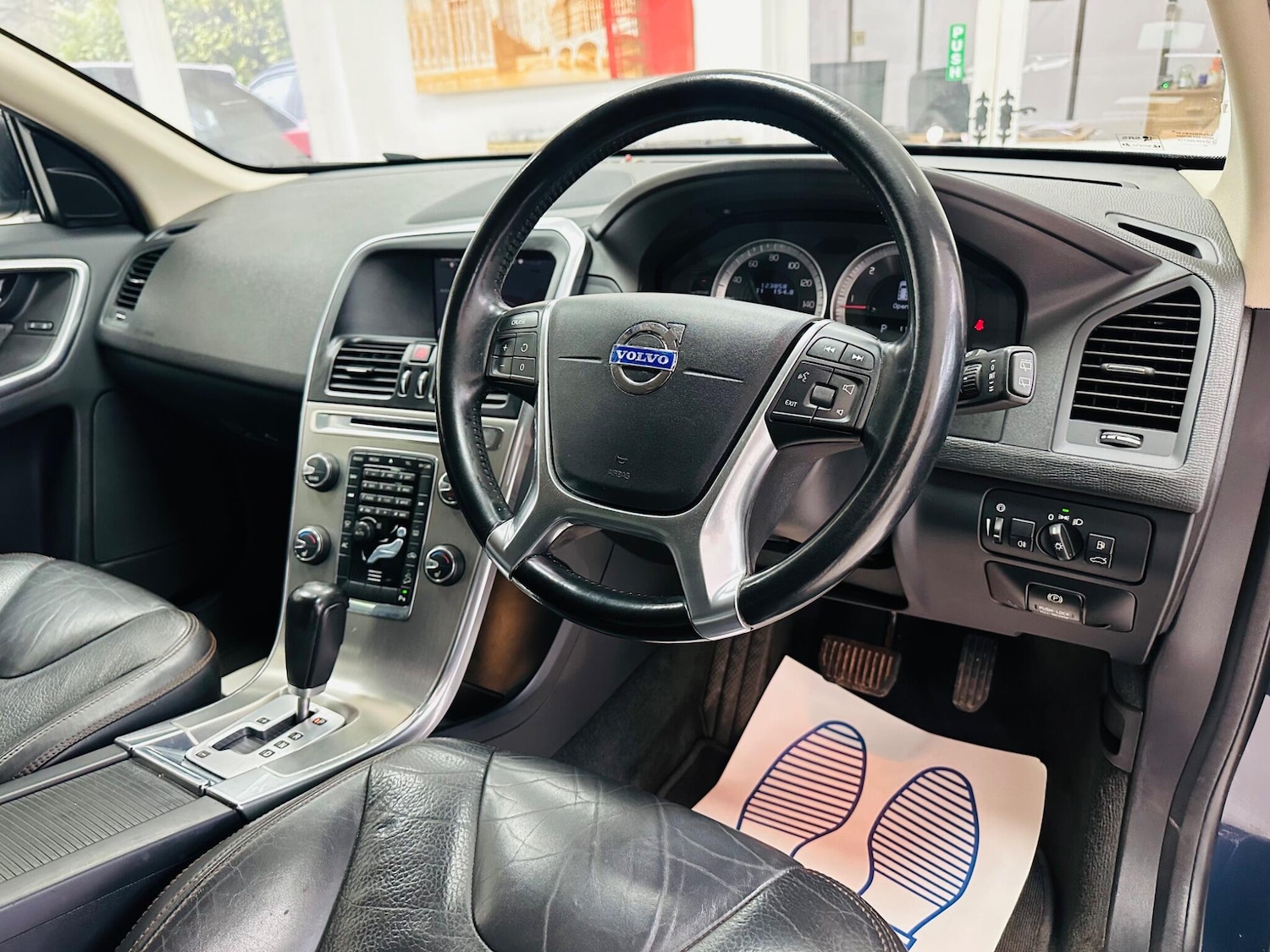 Used Volvo XC60 2012 for sale - 78072426: Photo 18