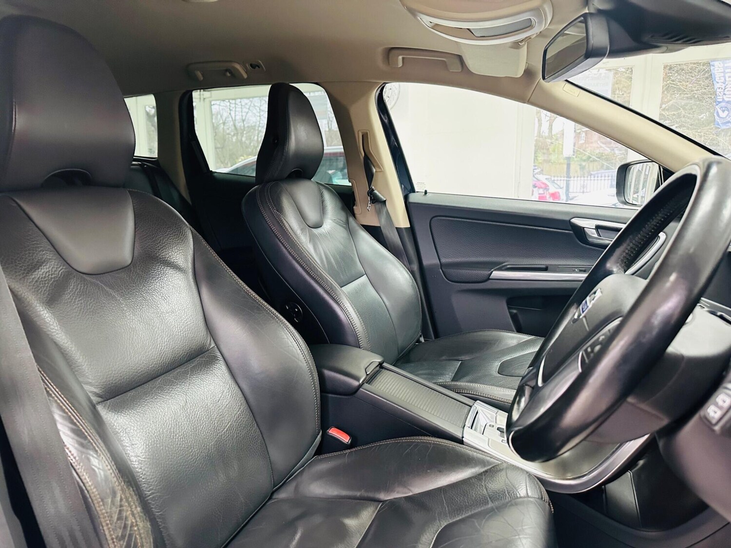 Used Volvo XC60 2012 for sale - 78072426: Photo 26