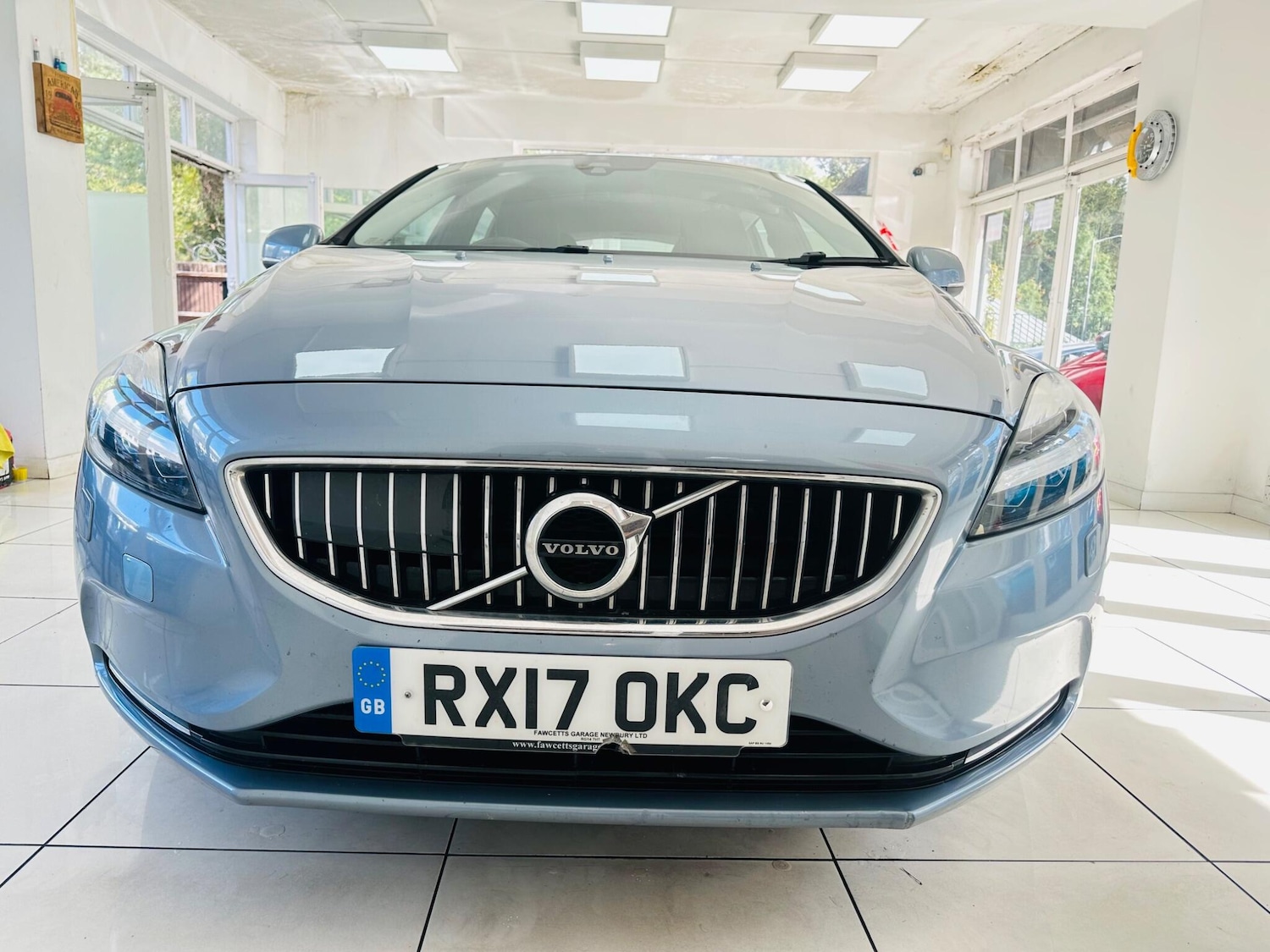 Used Volvo V40 for sale - 77320885: Photo 3