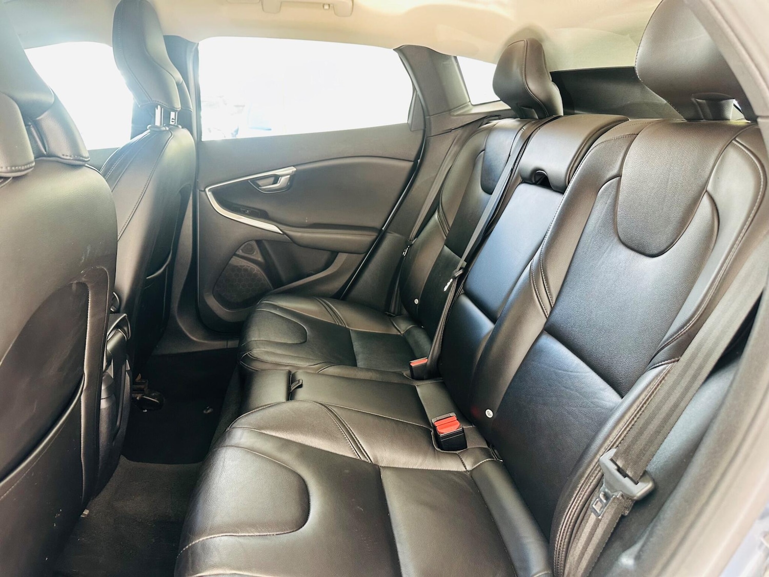 Used Volvo V40 for sale - 77320885: Photo 36