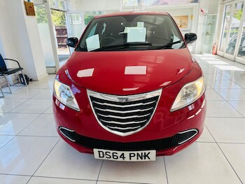 Used Chrysler Ypsilon 2014 for sale - 78404897: Photo