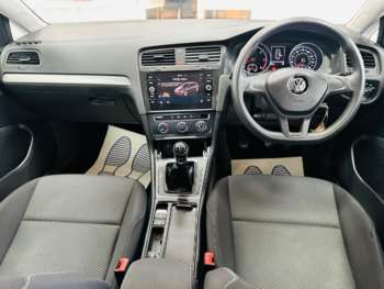 Used Volkswagen Golf 2017 for sale - 73957050: Photo