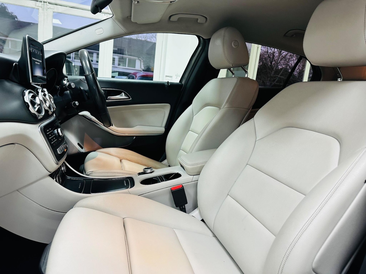 Used Mercedes-Benz GLA 2017 for sale - 77091317: Photo 42