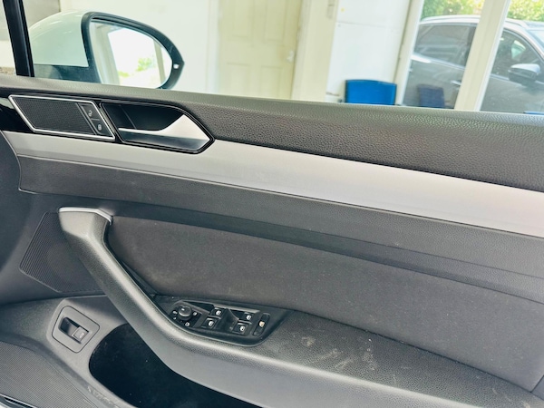 Used Volkswagen Passat 2017 for sale - 76013001: Photo 13