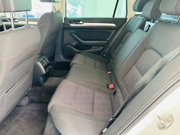 Used Volkswagen Passat 2017 for sale - 76013001: Photo 26