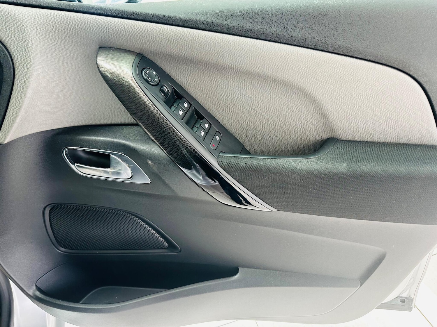 Used Citroen Grand C4 Picasso 2016 for sale - 77586524: Photo 30