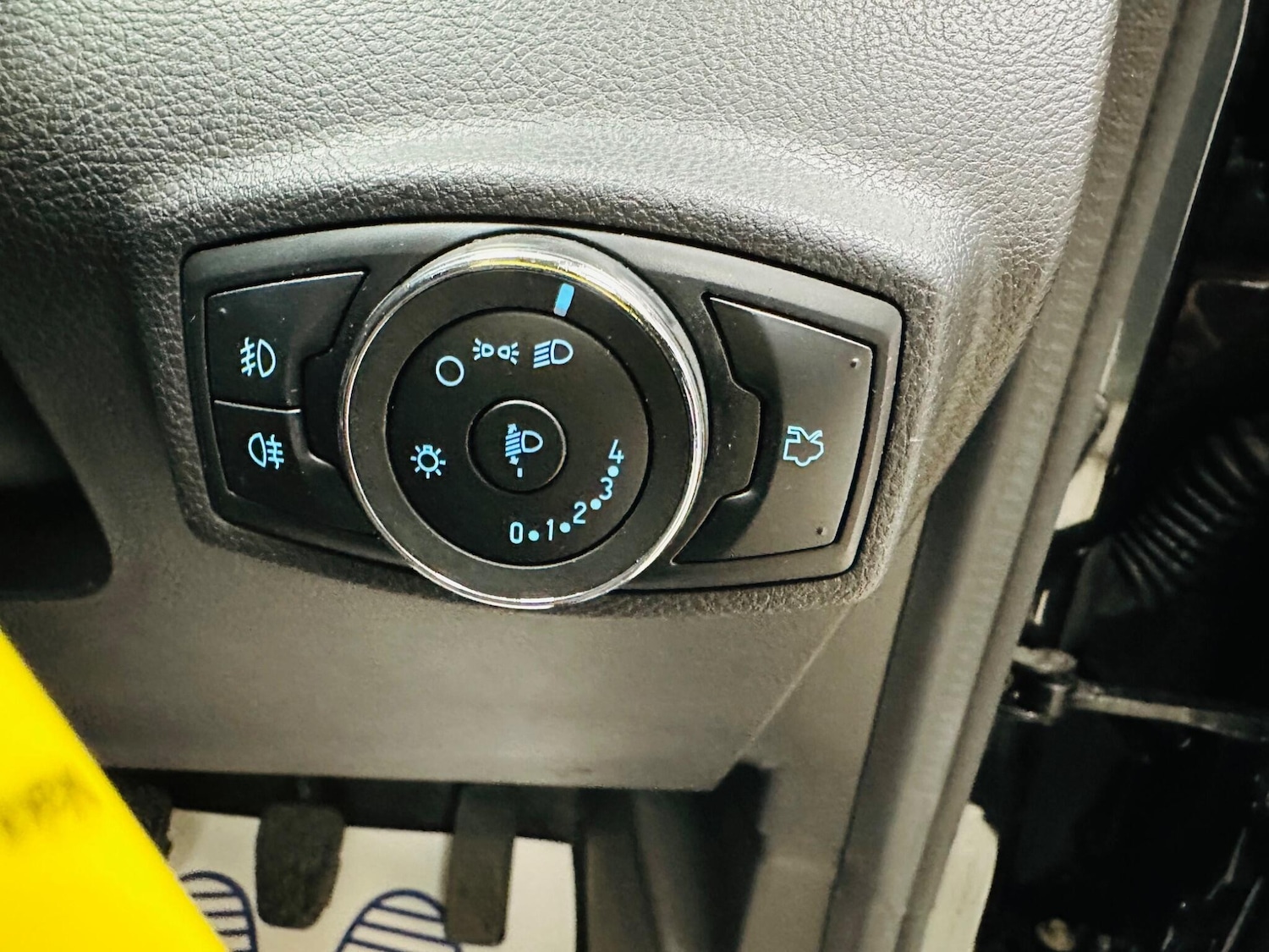 Used Ford Ka+ 2017 for sale - 76573231: Photo 16