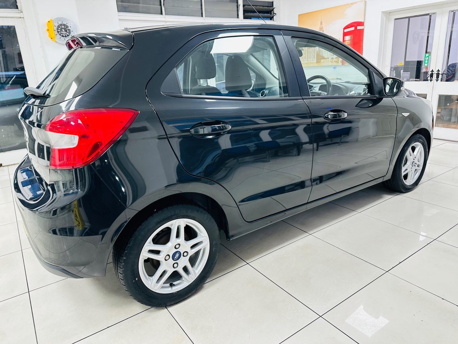 Used Ford Ka+ 2017 for sale - 76573231: Photo 24