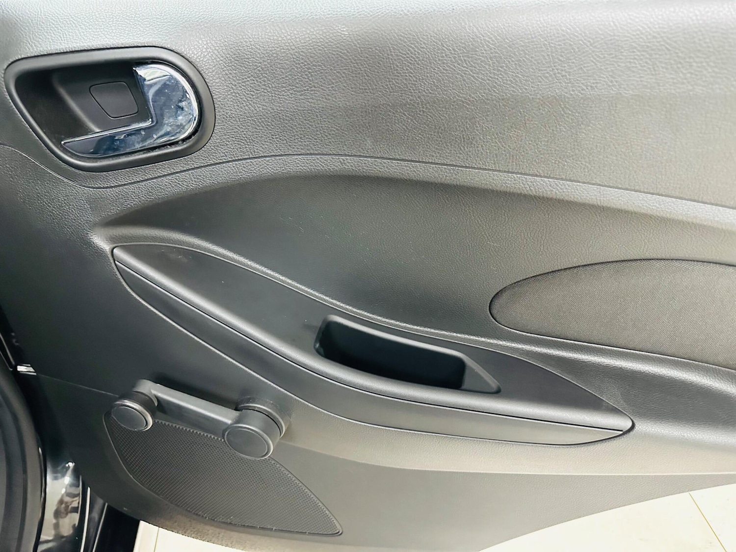 Used Ford Ka+ 2017 for sale - 76573231: Photo 39