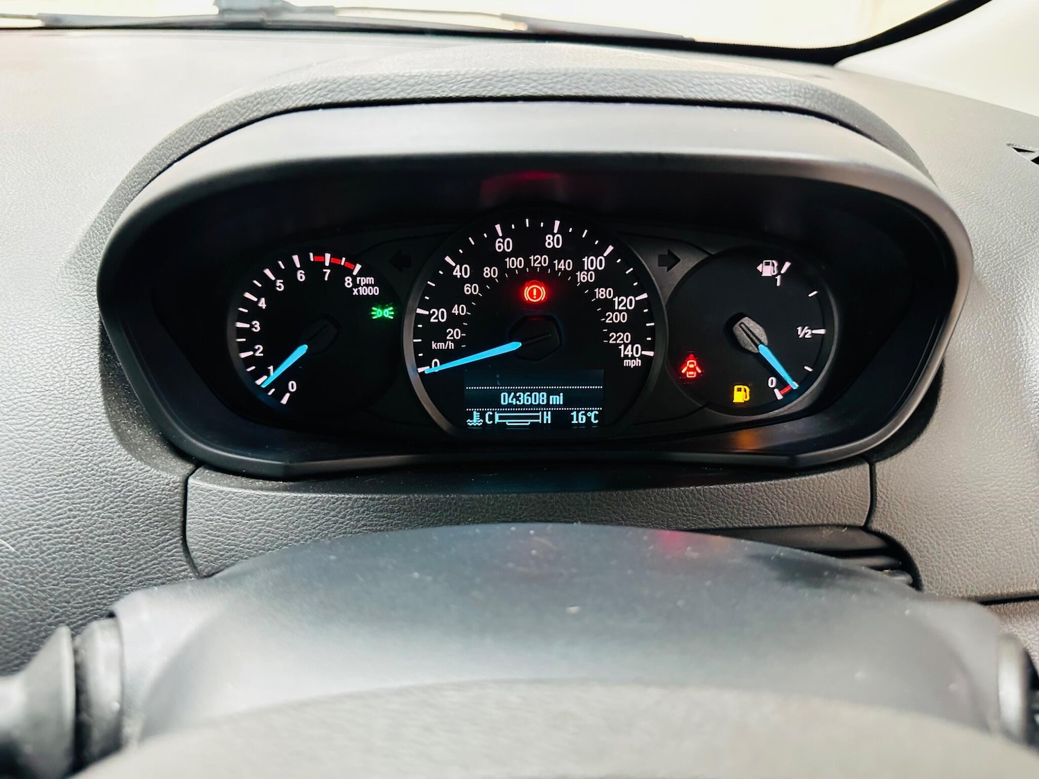 Used Ford Ka+ 2017 for sale - 76573231: Photo 4