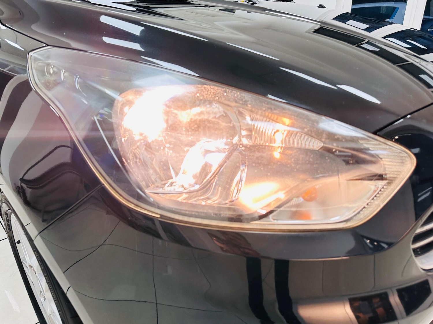 Used Ford Ka+ 2017 for sale - 76573231: Photo 40