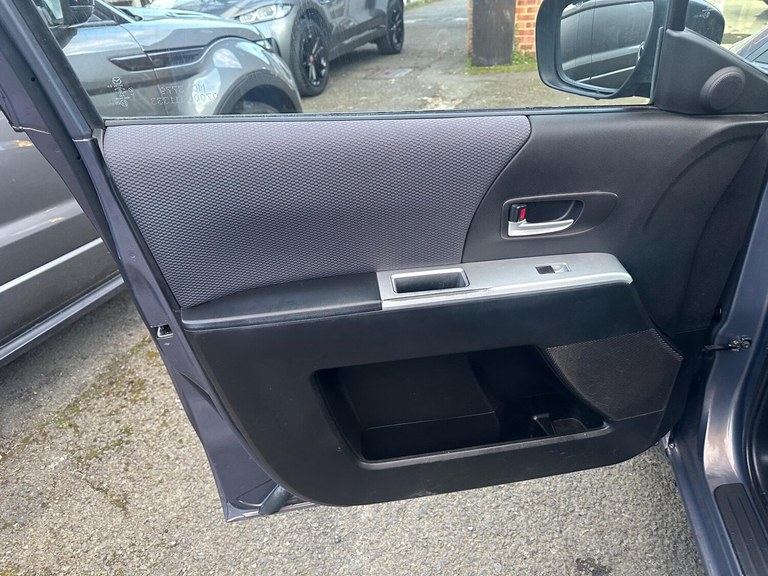 Used Mazda Mazda5 2007 for sale - 77824128: Photo 32