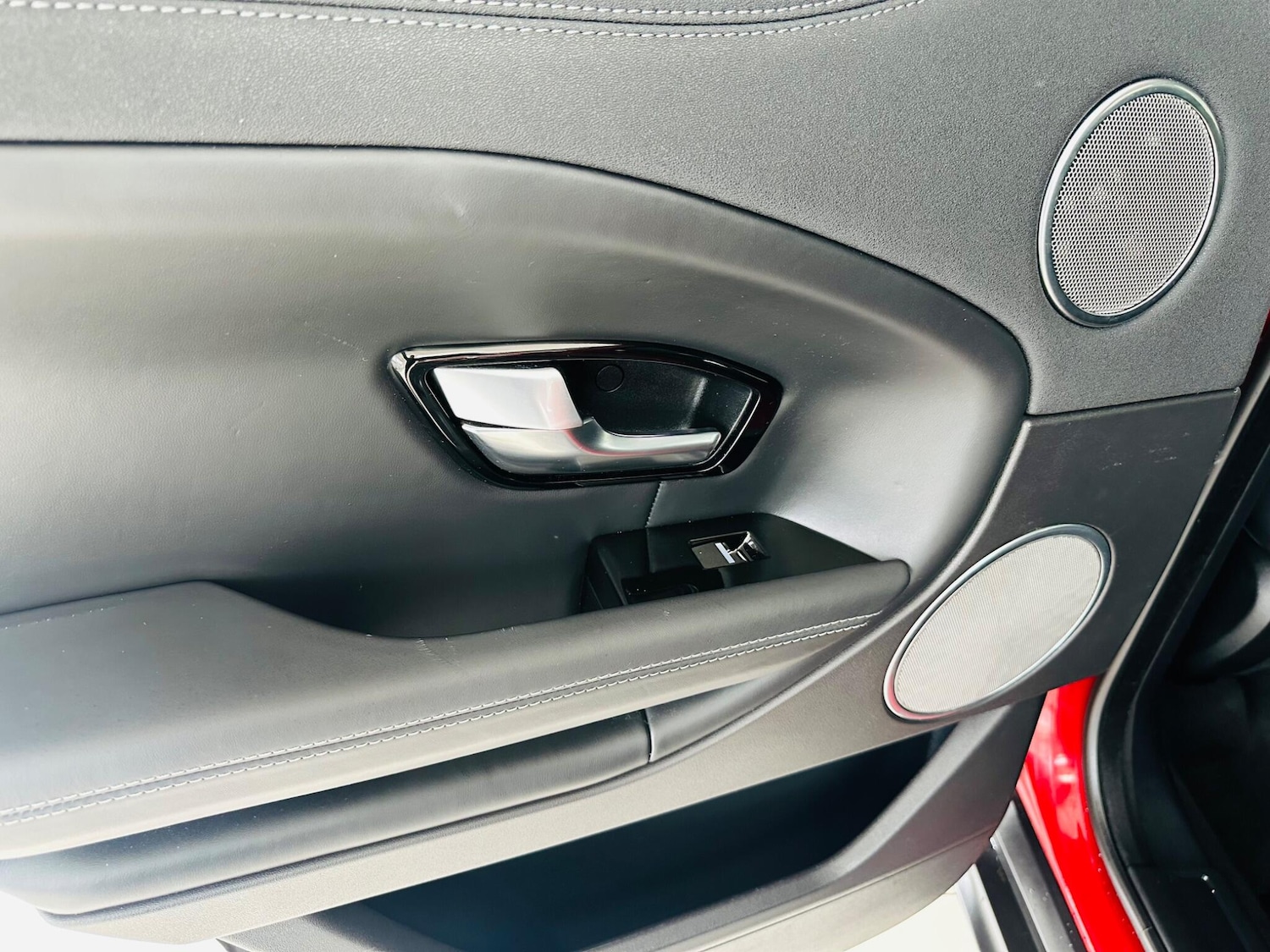 Used Land Rover Range Rover Evoque for sale - 78136247: Photo 32