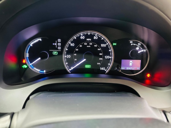 Used Lexus CT 2014 for sale - 76175611: Photo 4