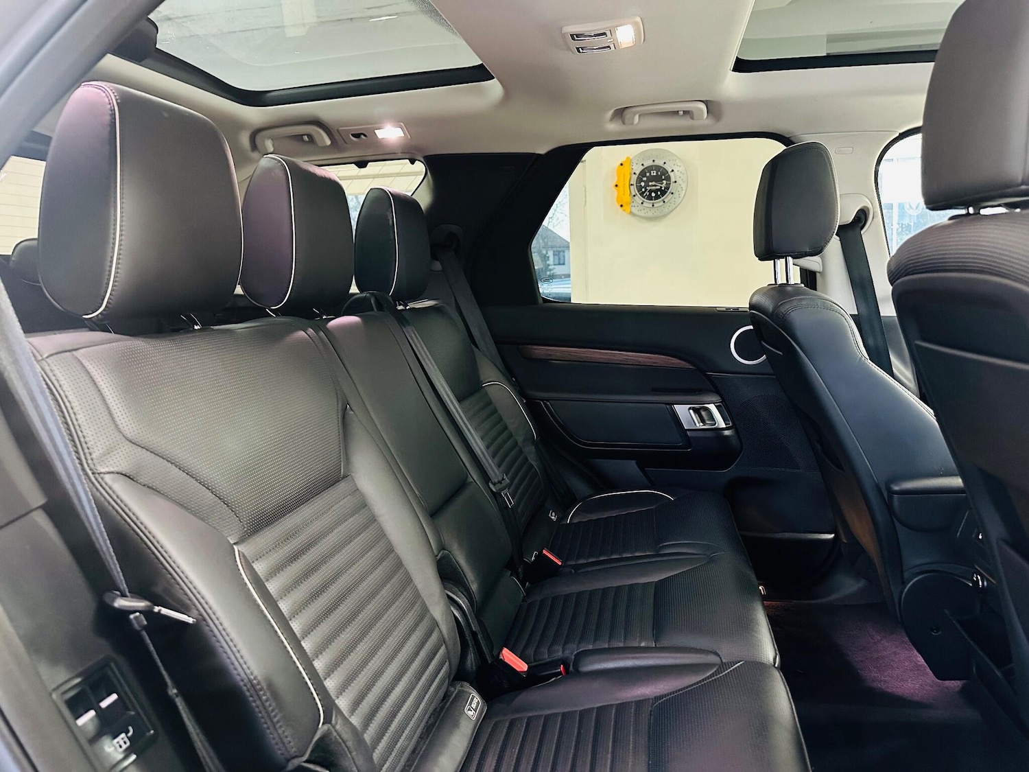 Used Land Rover Discovery 2017 for sale - 77016650: Photo 26